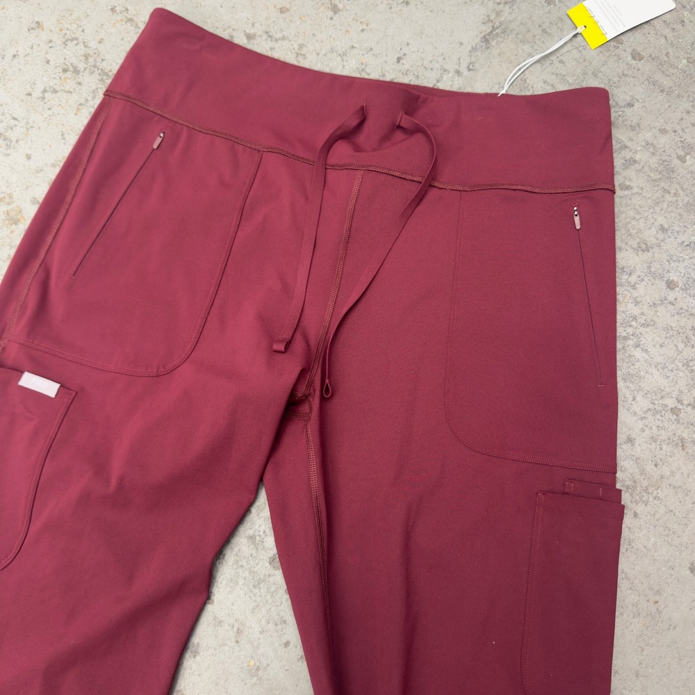 FIGS Seville Flare Scrub legging Burgundy Maroon Flare Scrub Pants 2XL NEW - Picture 3 of 7
